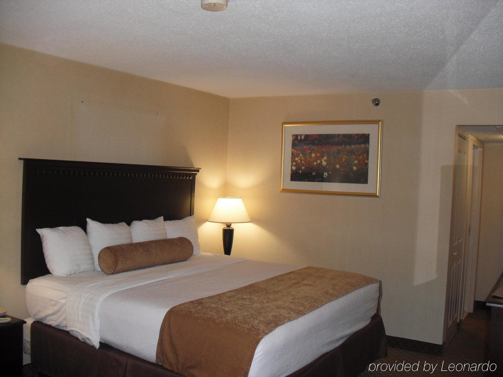 Quality Inn & Suites East Syracuse - Carrier Circle Kamer foto
